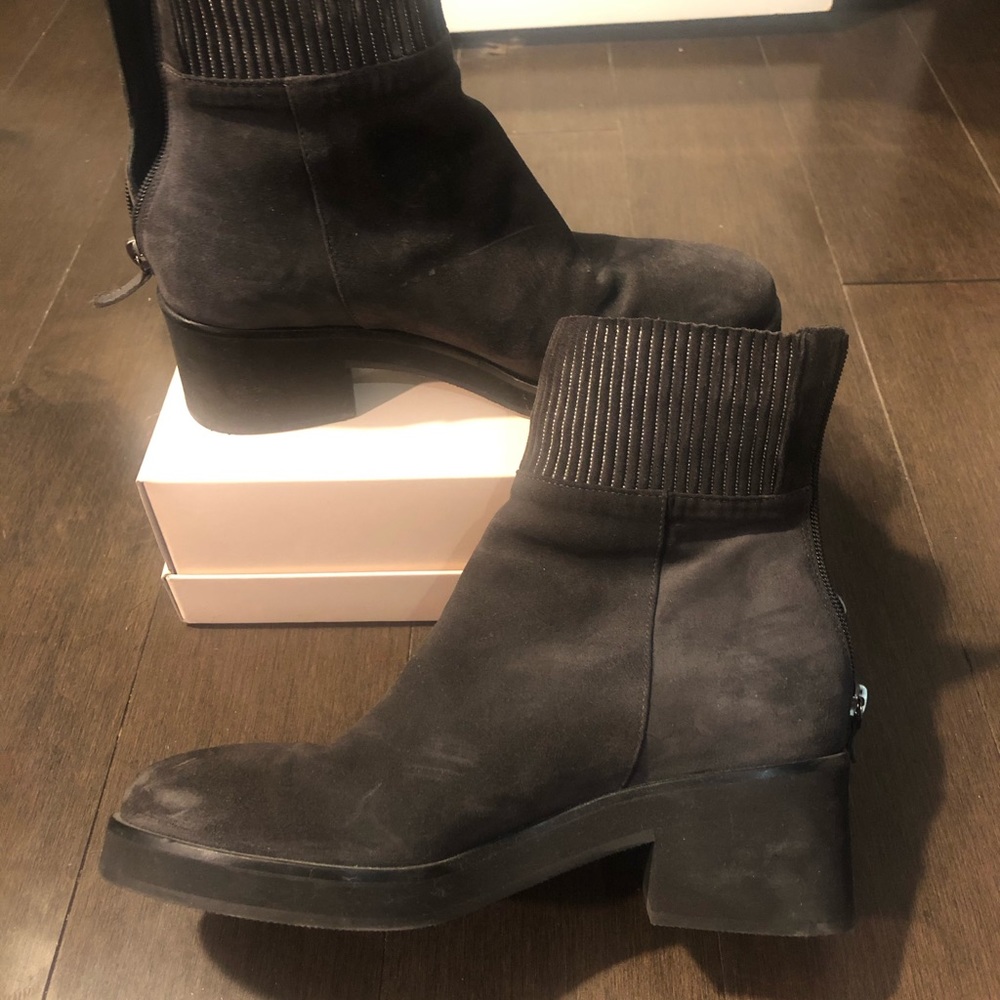 NWOT Grey Suede Winter Boots (bought Jan 2019)